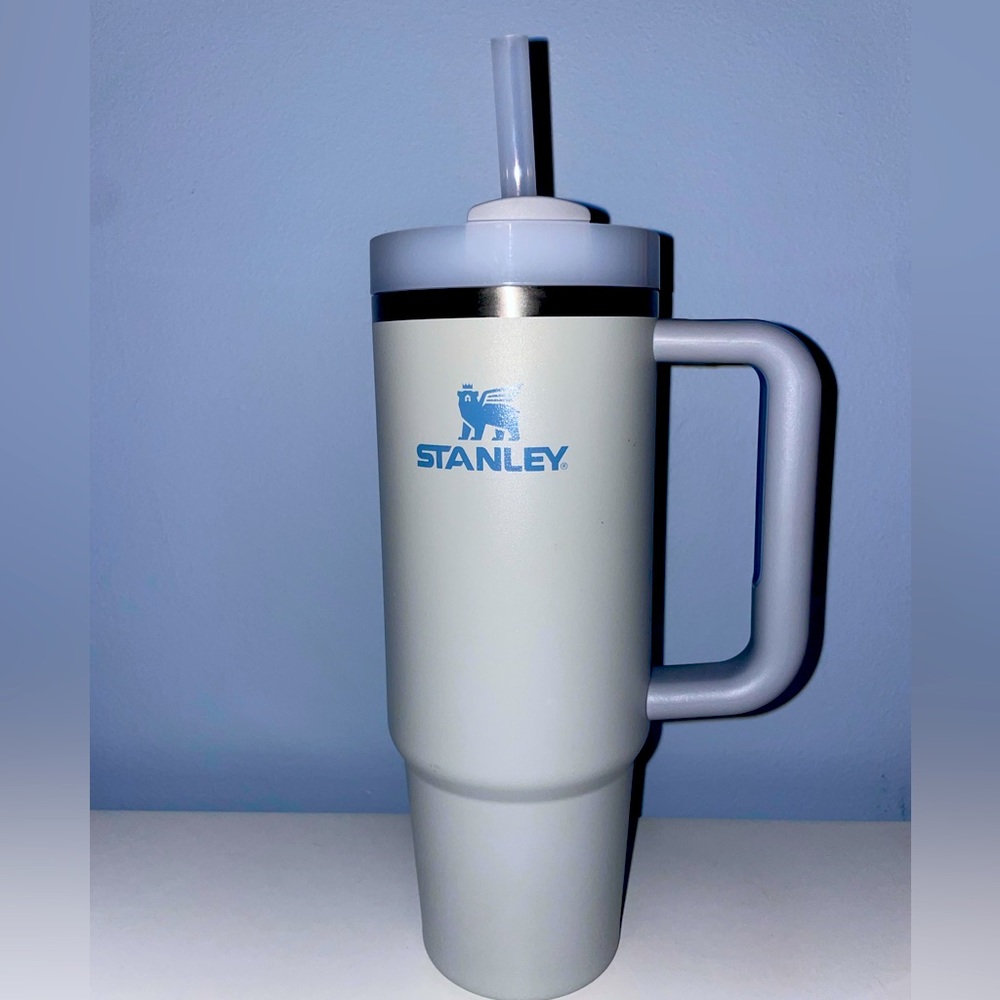 30 oz Stanley Tumbler - COLOR: Fog